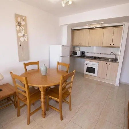 아파트 Apartamento Coralbeach 318b *